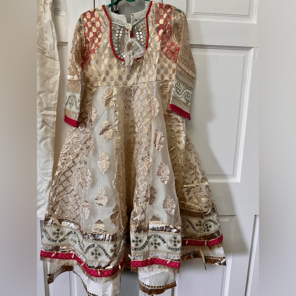 Pakistani Indian three piece dress